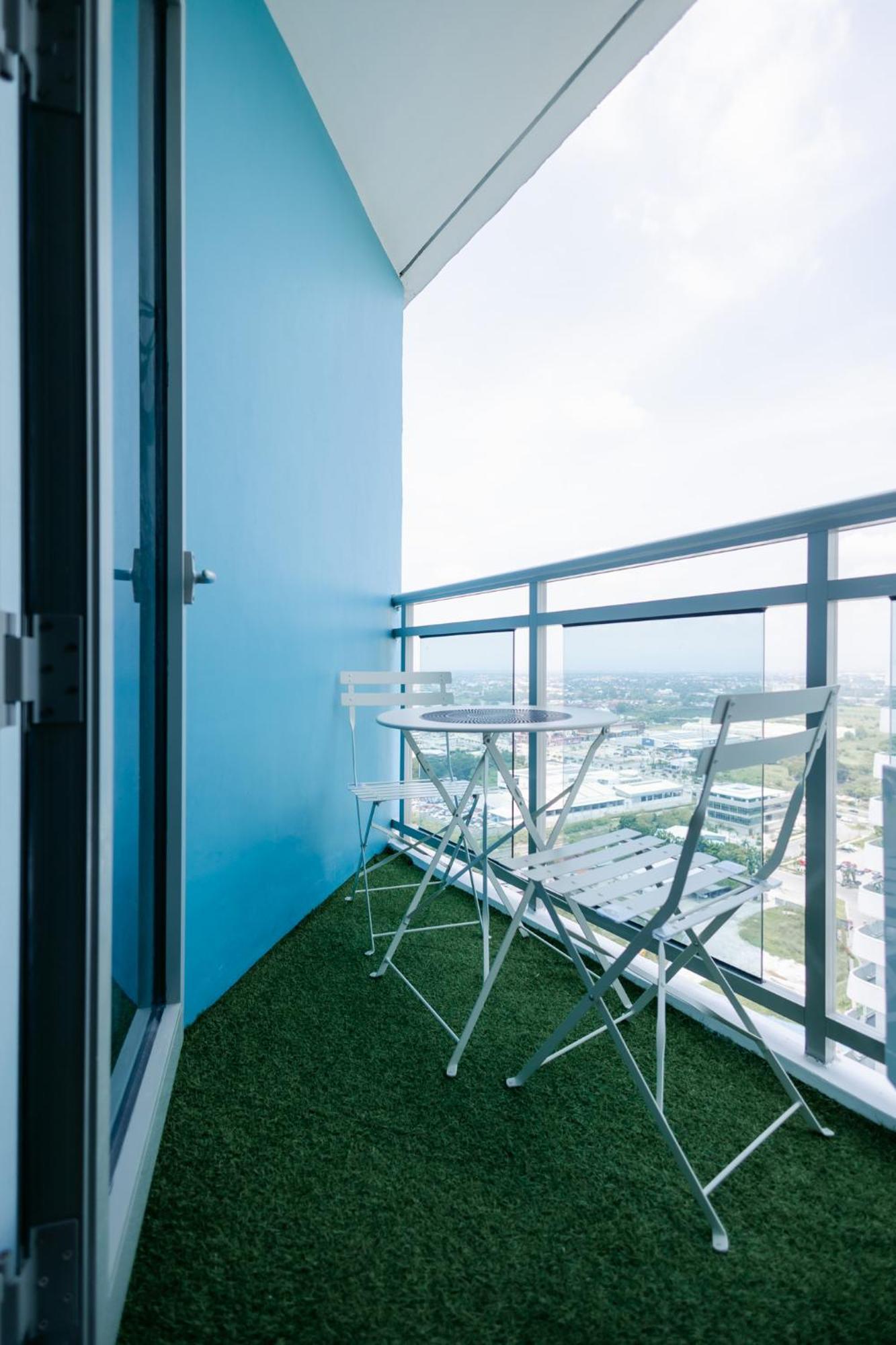 Aparthotel Cloud 27 Pampanga Esterno foto